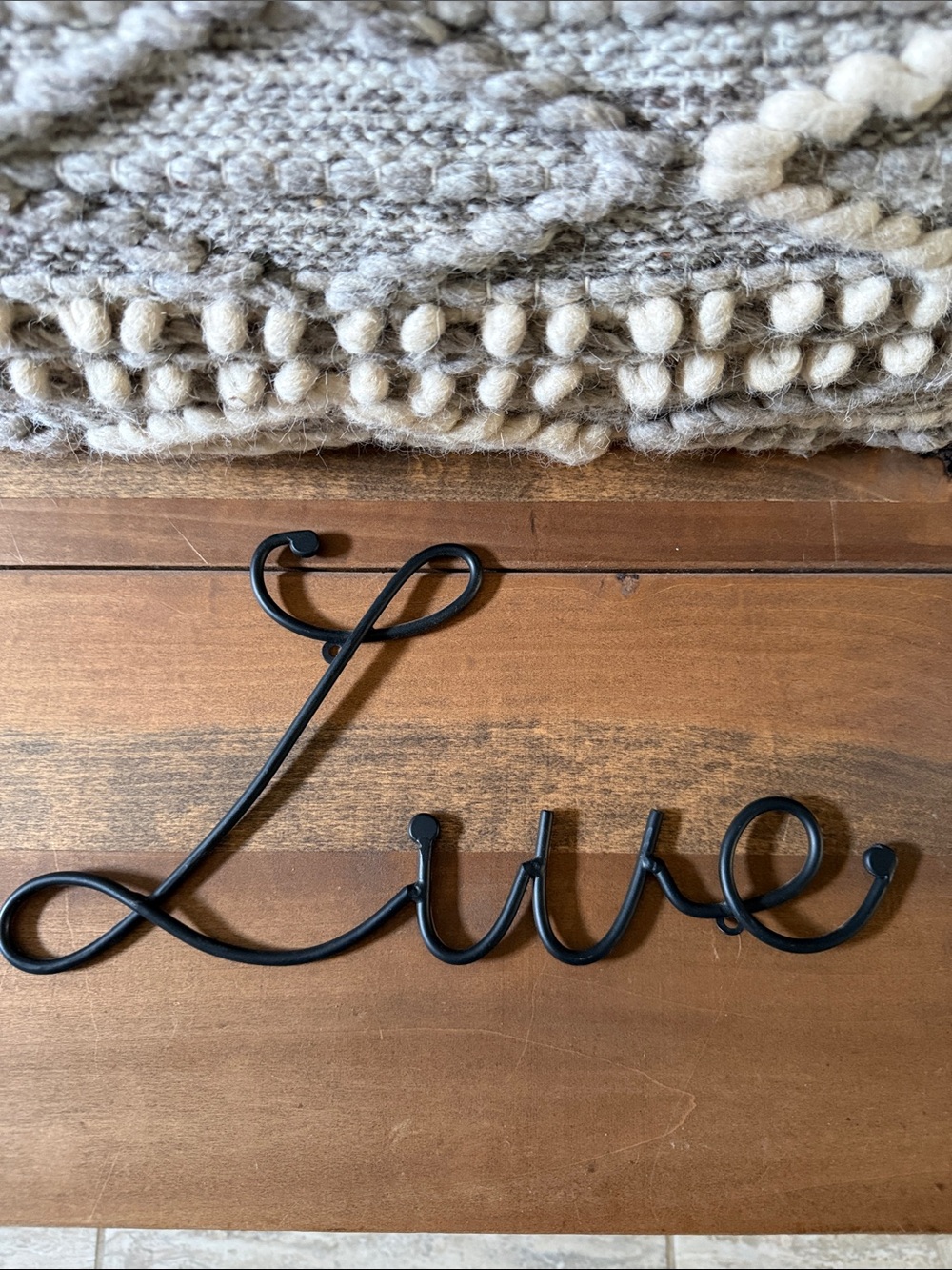 Black "Dream,Live & Laugh" Metal Script Wall Decor - Picture 3 of 5
